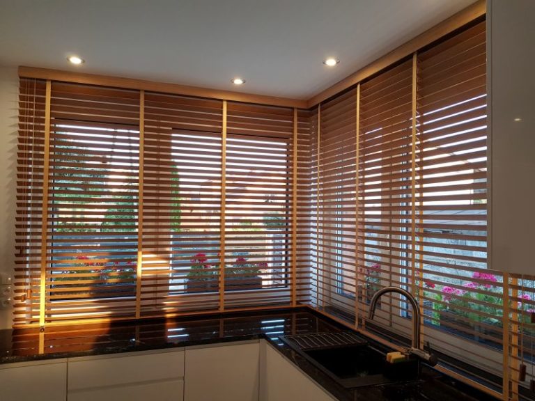 WarsawTech - zaluzje bambusowe